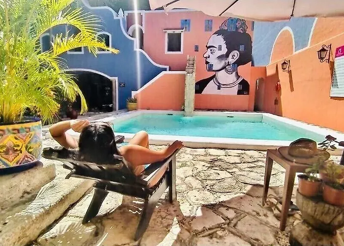 Casa De Flores 3*