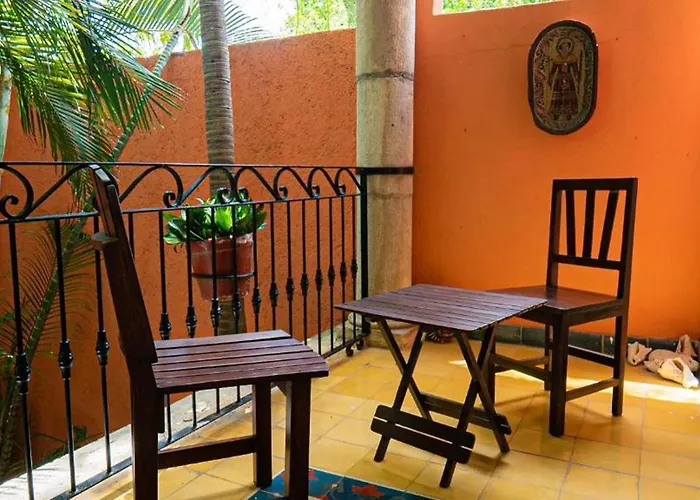 Casa De Flores Hotel 3*