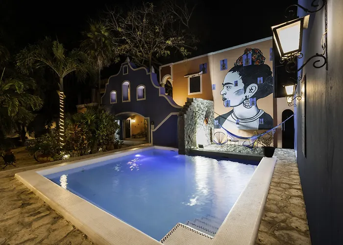 Casa De Flores 3*
